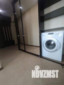 Студия квартира, посуточно, 53м2, 5/9 этаж