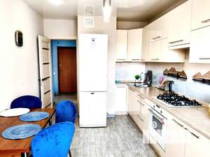 1-к квартира, посуточно, 43м2, 7/16 этаж