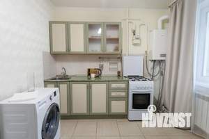 1-к квартира, посуточно, 32м2, 3/9 этаж