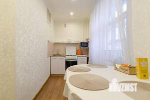 3-к квартира, посуточно, 68м2, 2/3 этаж