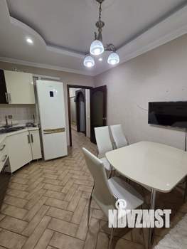 1-к квартира, на длительный срок, 62м2, 8/12 этаж