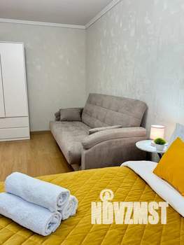 1-к квартира, посуточно, 35м2, 4/9 этаж