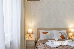 1-к квартира, посуточно, 35м2, 1/1 этаж