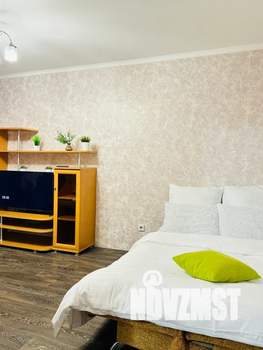 2-к квартира, посуточно, 68м2, 8/14 этаж