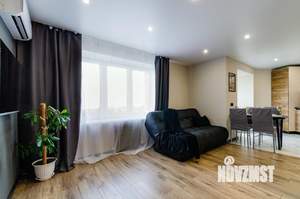 1-к квартира, посуточно, 50м2, 1/1 этаж