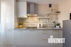 1-к квартира, посуточно, 43м2, 10/11 этаж