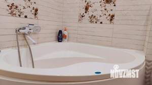 1-к квартира, посуточно, 40м2, 11/16 этаж