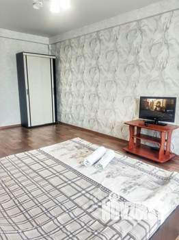 1-к квартира, посуточно, 45м2, 1/1 этаж