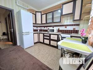 1-к квартира, посуточно, 38м2, 1/1 этаж