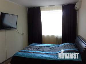 1-к квартира, посуточно, 42м2, 4/9 этаж