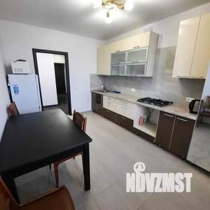 1-к квартира, посуточно, 50м2, 6/7 этаж