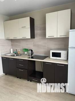 1-к квартира, посуточно, 38м2, 6/12 этаж