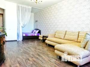 1-к квартира, посуточно, 50м2, 8/10 этаж