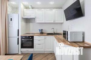 1-к квартира, посуточно, 38м2, 11/16 этаж