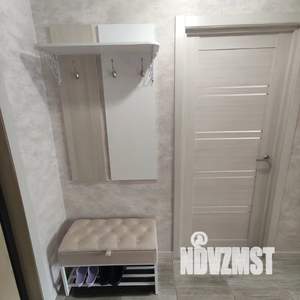 1-к квартира, посуточно, 36м2, 4/10 этаж