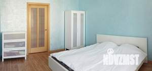 2-к квартира, посуточно, 72м2, 1/1 этаж