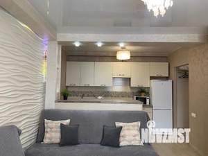 2-к квартира, посуточно, 57м2, 1/18 этаж