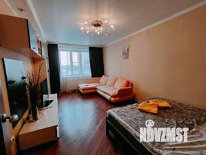 1-к квартира, посуточно, 43м2, 3/9 этаж