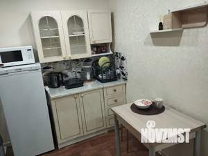 Студия квартира, посуточно, 18м2, 1/6 этаж