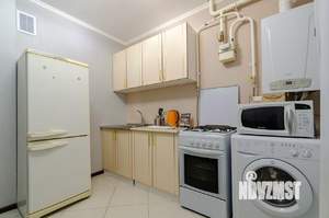 1-к квартира, посуточно, 36м2, 1/9 этаж