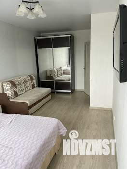 1-к квартира, посуточно, 38м2, 6/12 этаж