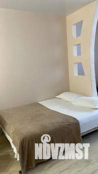 Студия квартира, посуточно, 27м2, 7/10 этаж