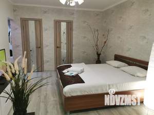 1-к квартира, посуточно, 40м2, 1/4 этаж