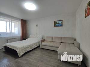 1-к квартира, посуточно, 38м2, 1/16 этаж