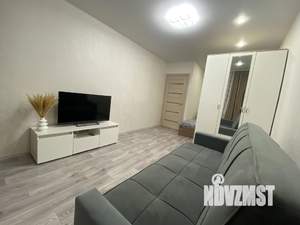 1-к квартира, посуточно, 38м2, 1/1 этаж