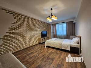 1-к квартира, посуточно, 43м2, 8/16 этаж