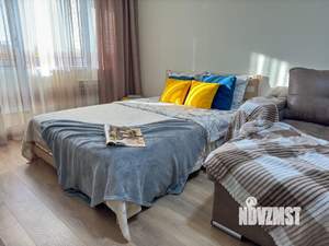 1-к квартира, посуточно, 42м2, 1/1 этаж