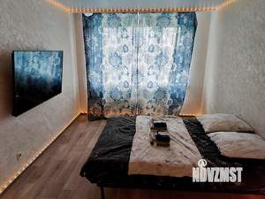 1-к квартира, посуточно, 35м2, 1/10 этаж