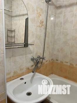 1-к квартира, посуточно, 35м2, 4/10 этаж