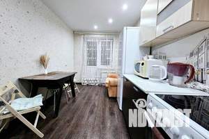 1-к квартира, посуточно, 40м2, 11/16 этаж