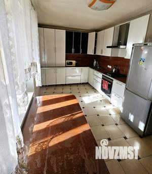 2-к квартира, посуточно, 70м2, 7/9 этаж