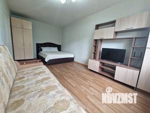 1-к квартира, посуточно, 34м2, 4/9 этаж