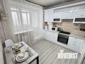 1-к квартира, посуточно, 42м2, 10/14 этаж