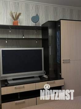 1-к квартира, посуточно, 44м2, 4/9 этаж