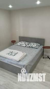 Студия квартира, посуточно, 33м2, 10/16 этаж