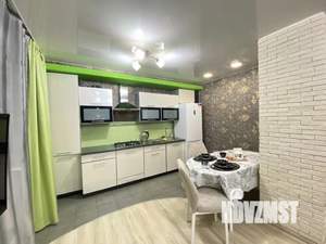 2-к квартира, посуточно, 60м2, 1/1 этаж