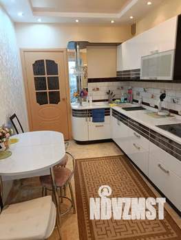 1-к квартира, посуточно, 40м2, 6/9 этаж