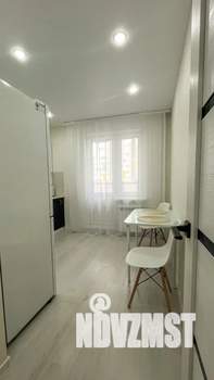 1-к квартира, посуточно, 38м2, 11/16 этаж