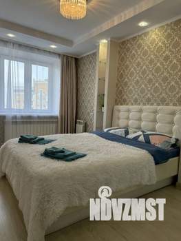 1-к квартира, посуточно, 61м2, 1/1 этаж