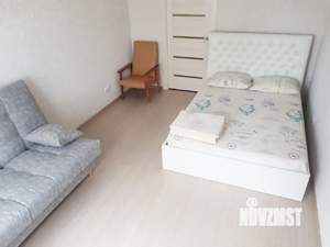 1-к квартира, посуточно, 40м2, 2/16 этаж