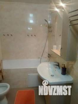 1-к квартира, посуточно, 43м2, 8/10 этаж