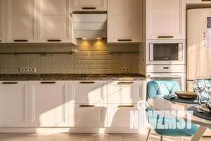 2-к квартира, посуточно, 63м2, 18/18 этаж