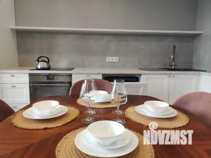 2-к квартира, посуточно, 74м2, 8/17 этаж