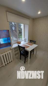 Студия квартира, посуточно, 30м2, 1/4 этаж