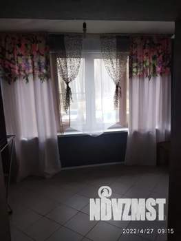 Студия квартира, посуточно, 37м2, 1/9 этаж