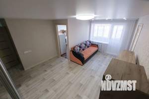 2-к квартира, посуточно, 46м2, 2/4 этаж